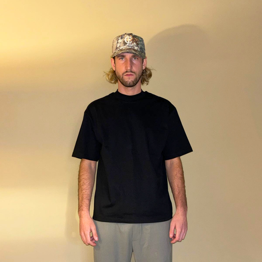 Front picture of heavyweight ready made blank t-shirt in 300gsm 100% cotton black