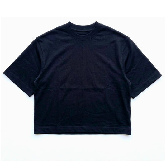 Blank boxy cropped t-shirt in black 230 GSM combed cotton for streetwear brands